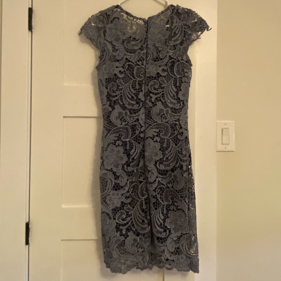 Grey dress - Picture 2 of 3